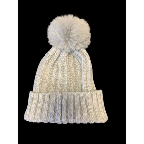 NWT Steve Madden OS Winter Knit Beanie Hat Pom Pom  Gray - Picture 2 of 4